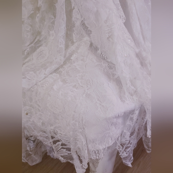 Justin Alexander Wedding Gown - Picture 7 of 7